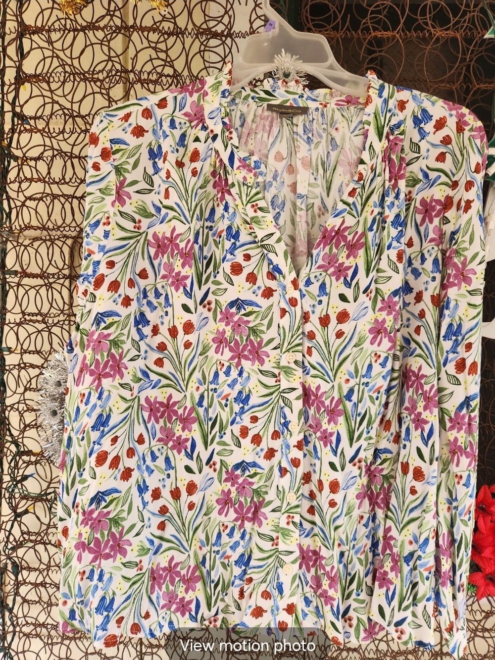 Women’s Floral Button-Front Blouse - White with Pink & Blue Flowers  2X NWT